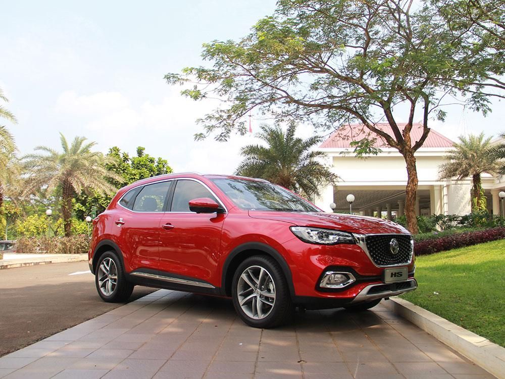 MG HS, SUV Turbo Pesaing CR-V Didiskon Hingga Puluhan Juta Rupiah