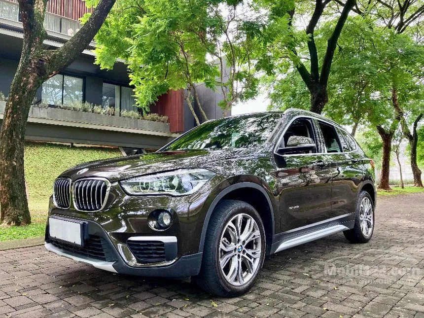 Jual Mobil BMW X1 2017 sDrive18i xLine 1.5 di Banten Automatic SUV Coklat Rp 319.000.000