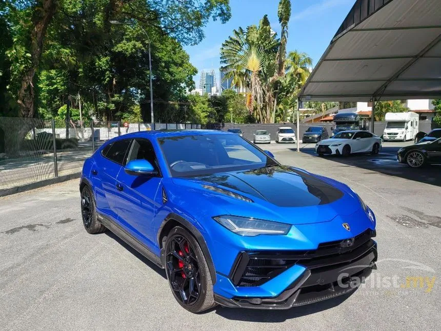 2023 Lamborghini Urus Performante SUV