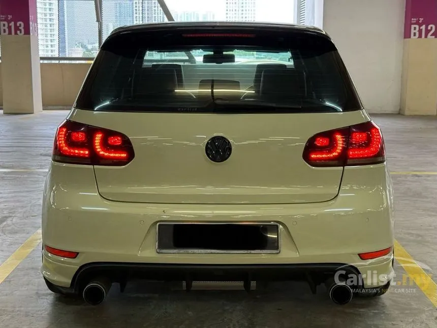 2009 Volkswagen Golf GTI Hatchback