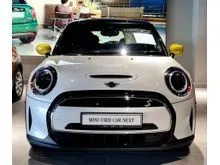 2023 MINI Electric Cooper SE 3 Door [PRE-OWNED] Under MINI Manufacturing Warranty / MINI Digital Meter / Harman Kardon Sound System /Reverse Camera