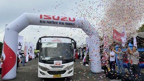 Rayakan Idul Fitri Bersama Keluarga, Isuzu Antar 400 Pemudik ke 30 Kota