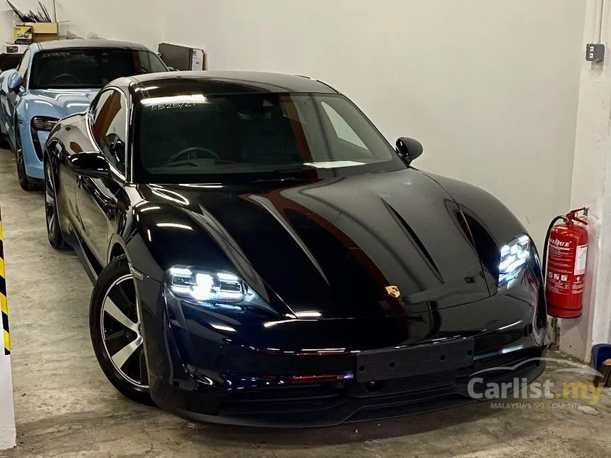 2021 Porsche Taycan 4S Sedan