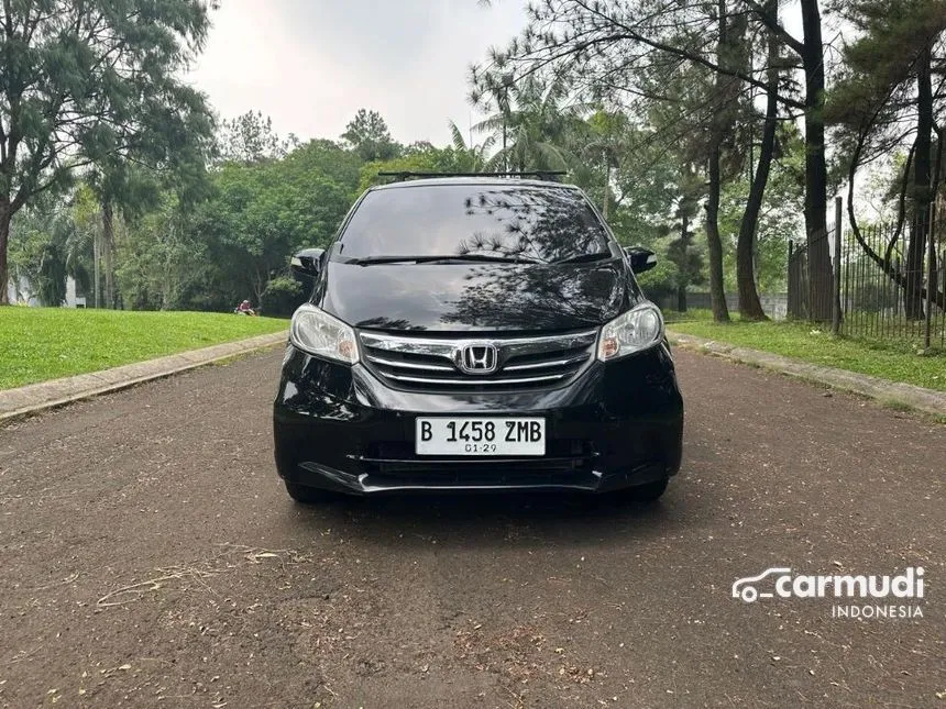 2013 Honda Freed S MPV