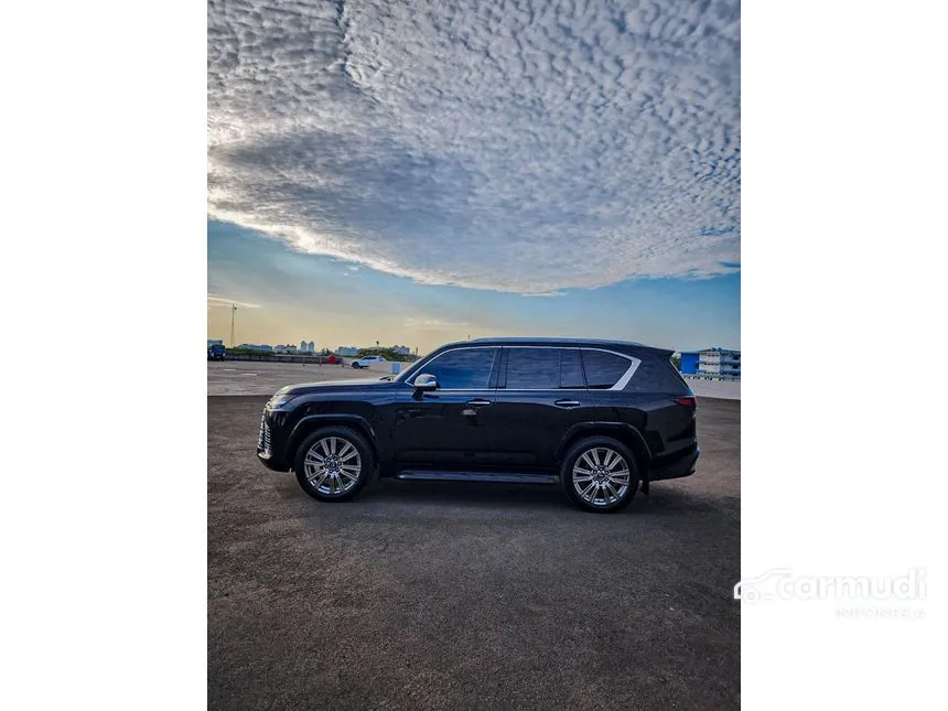 2023 Lexus LX 600 VIP SUV
