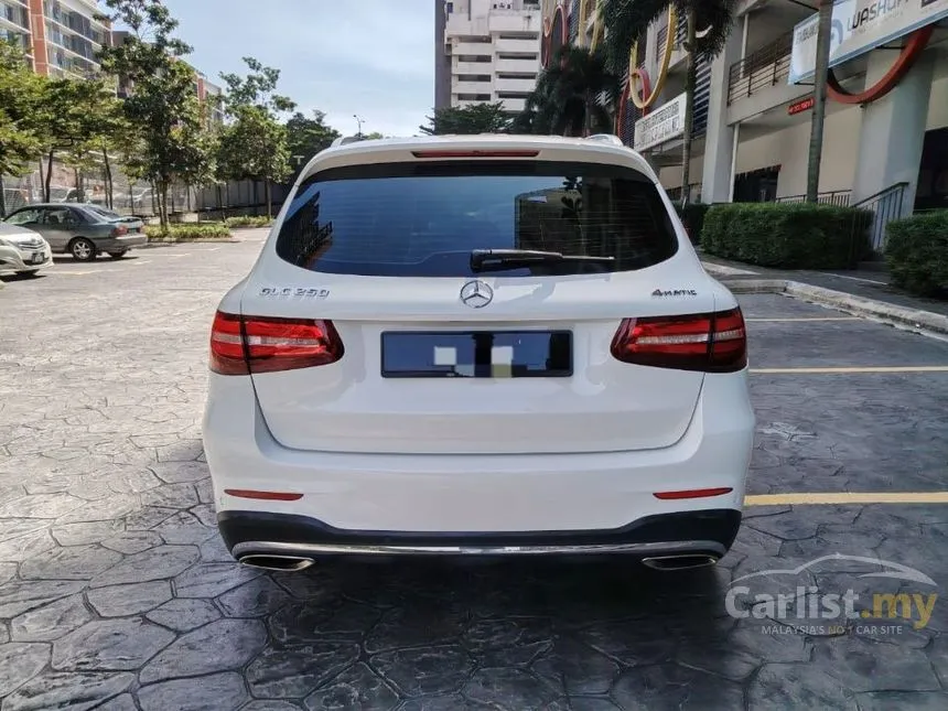 2018 Mercedes-Benz GLC250 4MATIC AMG Line SUV