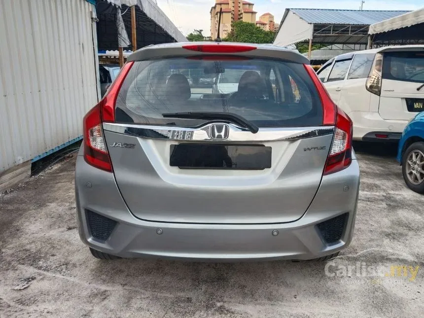 2014 Honda Jazz V Hatchback