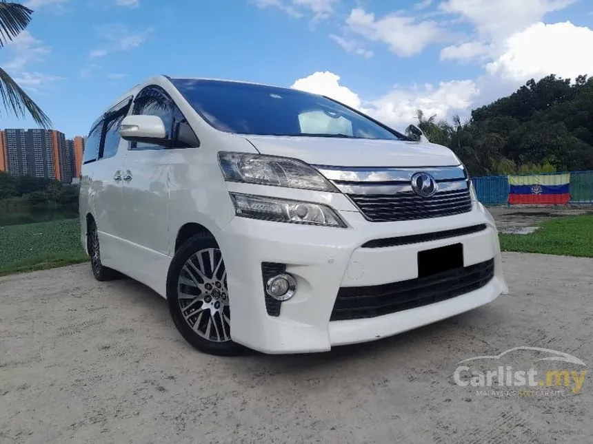 2013 Toyota Vellfire X MPV