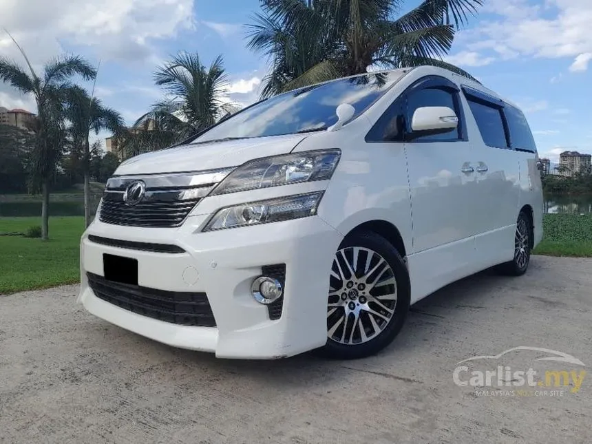 2013 Toyota Vellfire X MPV