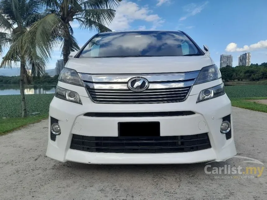 2013 Toyota Vellfire X MPV