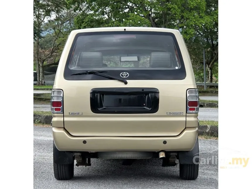 2001 Toyota Unser GLi MPV