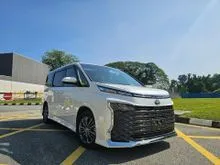 2023 Toyota Voxy 2.0 S-G , 8 seat , 2 Power Door