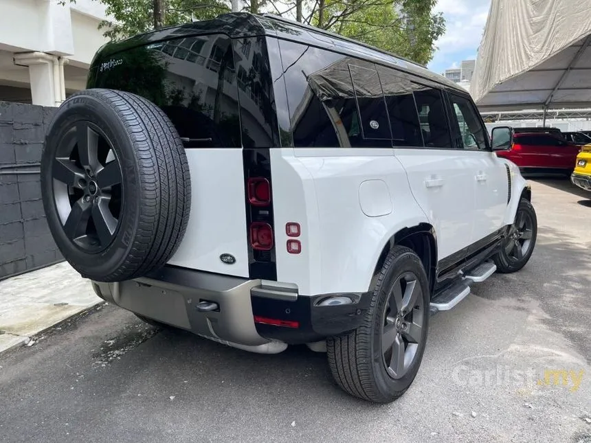 2022 Land Rover Defender 110 D300 SUV