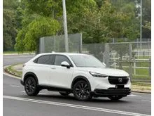 2025 Honda HR-V 1.5 V SUV ( Under Warranty Honda )
