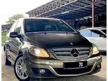 2011 Mercedes-Benz B180 1.7 Hatchback
