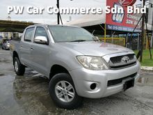 2010 Toyota Hilux 2.5 G Pickup Truck