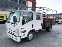 Isuzu npr pro double cab /Hino Crew cab Truck /Fuso double cab lorry /Year register 2022