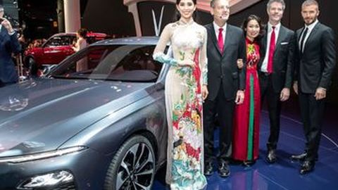 David Beckham Hadiri Debut Global 2 Mobil Pabrikan Vietnam VinFast