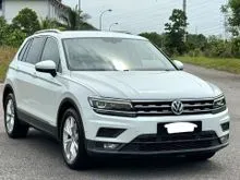 2019 Volkswagen Tiguan 1.4 TSI Highline SUV (54k MILEAGE / FULL SERVICE / FREE WRRTY)