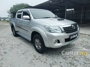 2015 Toyota Hilux 2.5 G TRD Sportivo VNT Dual Cab (Metallic) Pickup