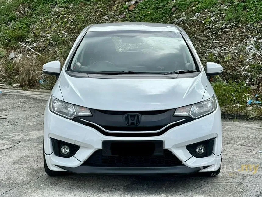 2016 Honda Jazz V Hatchback