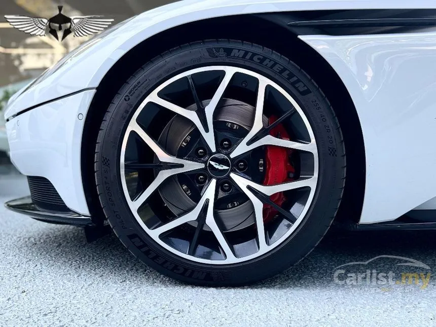 2018 Aston Martin DB11 V12 Coupe