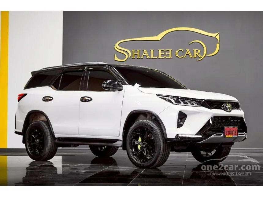2024 Toyota FORTUNER Legender SUV