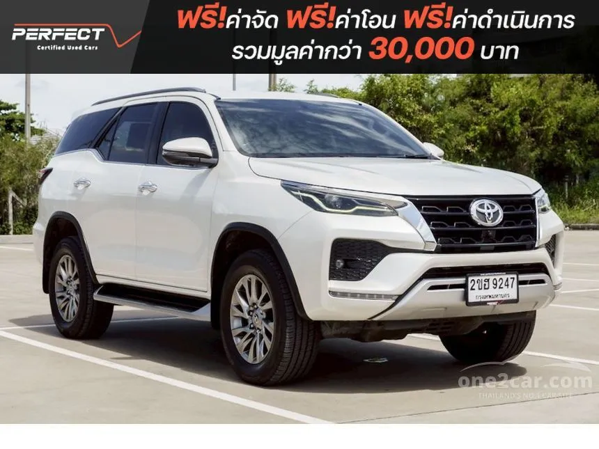 2022 Toyota FORTUNER V SUV