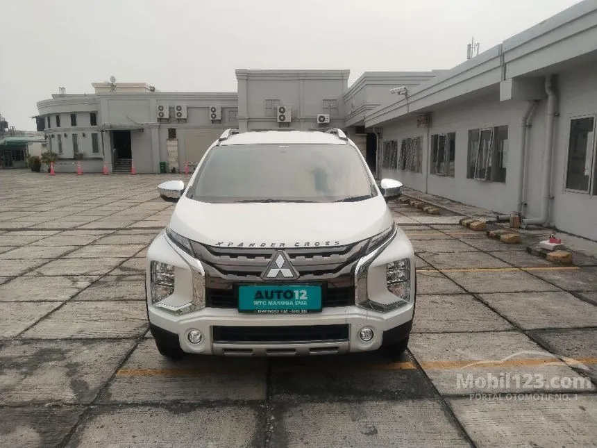 Jual Mobil Mitsubishi Xpander 2021 CROSS Premium Package 1.5 di Banten Automatic Wagon Putih Rp 245.000.000