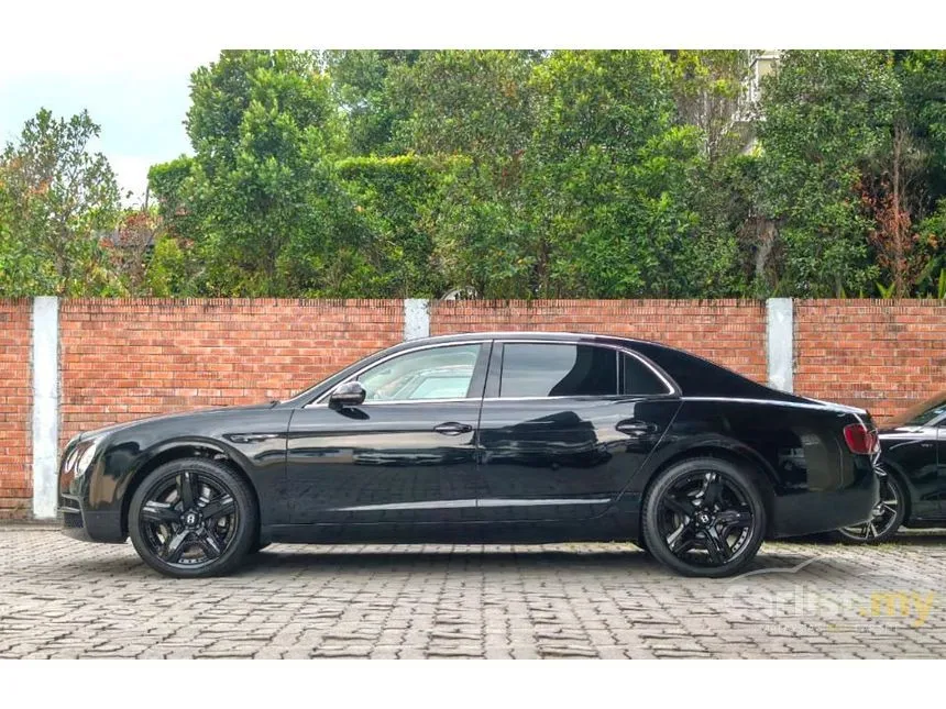 2013 Bentley Flying Spur W12 Sedan