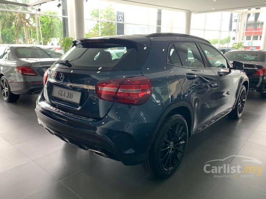 Mercedes Benz Gla200 2019 Night Edition 16 In Kuala Lumpur Automatic Suv Blue For Rm 240888 5803485 Carlistmy
