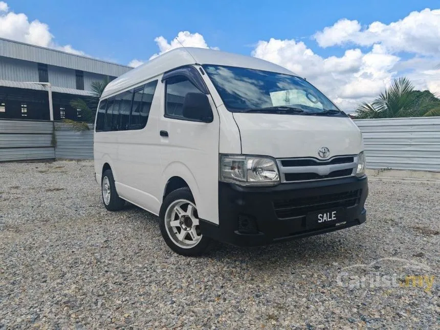 2012 Toyota Hiace Window Van