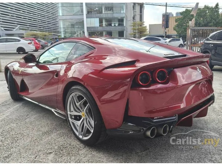 2021 Ferrari 812 Superfast Coupe