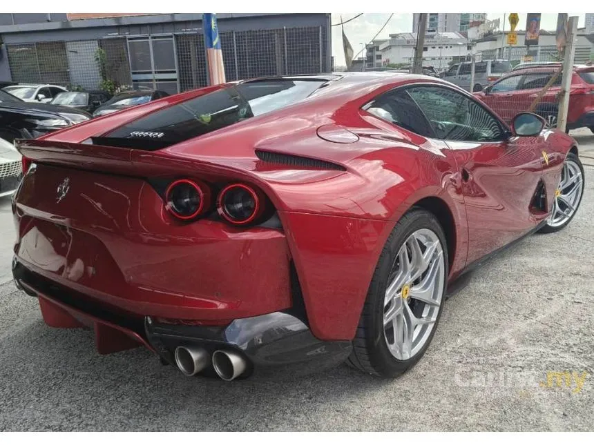 2021 Ferrari 812 Superfast Coupe