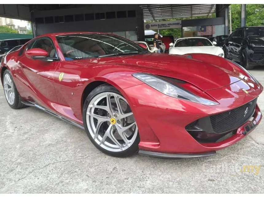 2021 Ferrari 812 Superfast Coupe