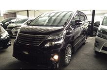 2013 Toyota Vellfire 2.4 Golden Eyes