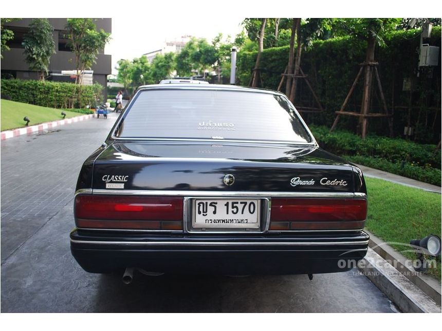 Nissan cedric classic