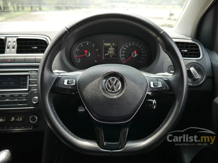 2016 Volkswagen Polo Sedan