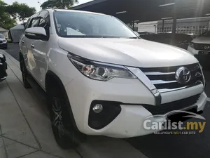 2017 Toyota Fortuner 2.4 VRZ SUV(please call now for best offer)