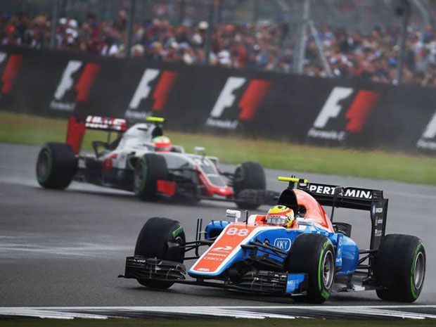 Aquaplaning Jadi Penyebab Kegagalan Rio Haryanto di F1 Inggris 2016