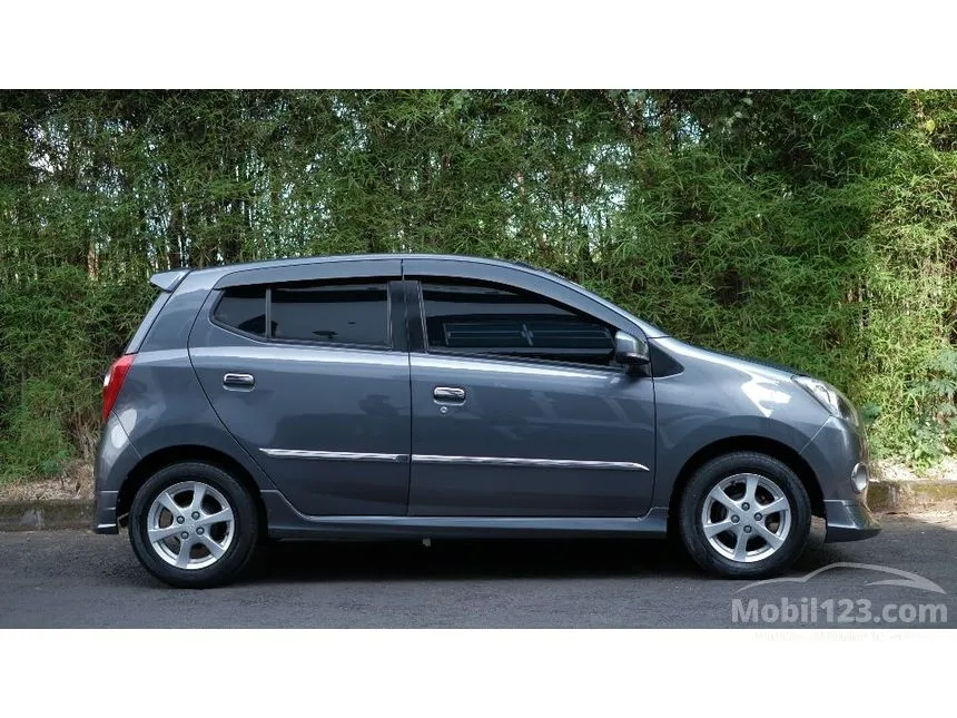 2014 Daihatsu Ayla X Elegant Hatchback