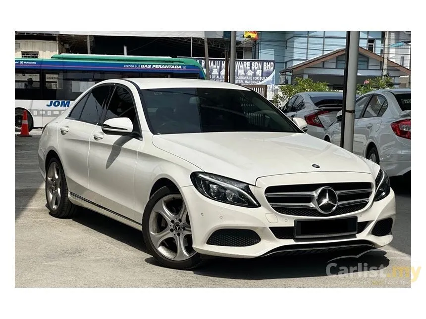 2017 Mercedes-Benz C200 Avantgarde Sedan