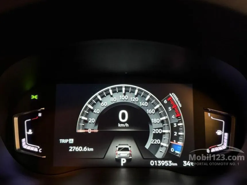 2023 Mitsubishi Pajero Sport Dakar 4x2 SUV