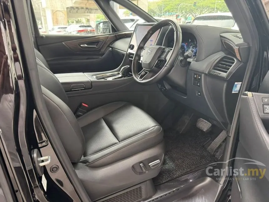 2024 Toyota Alphard Executive Lounge MPV