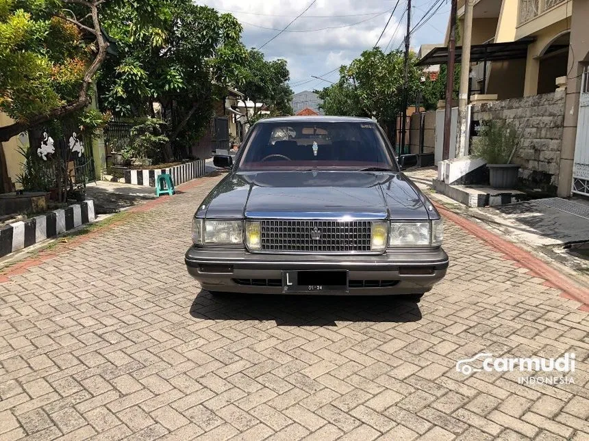 1989 Toyota Crown Sedan