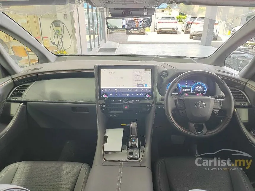 2023 Toyota Vellfire Z Premier MPV