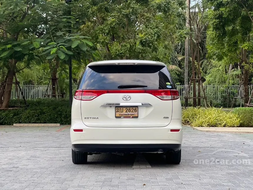 2011 Toyota ESTIMA G Wagon
