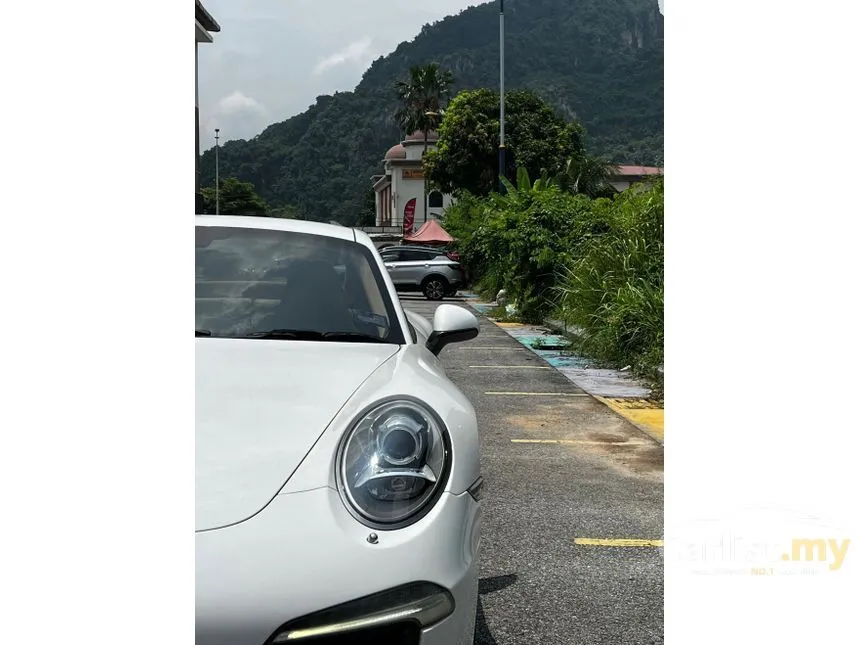 2013 Porsche 911 Carrera S Coupe