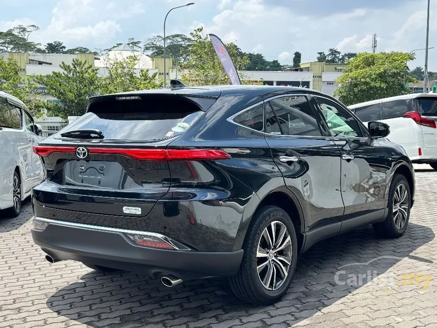 2020 Toyota Harrier Premium SUV