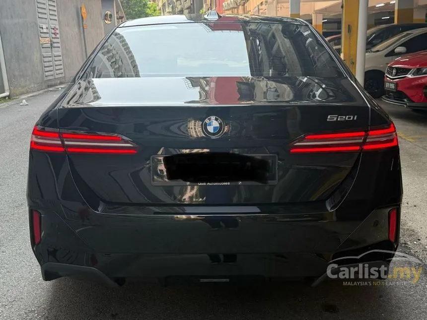 2024 BMW 520i M Sport Sedan